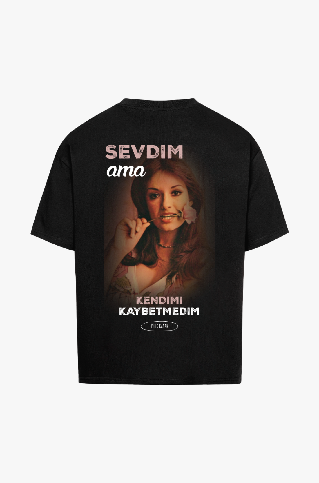 MÜJDE AR SEVDIM - OVERSIZED SHIRT